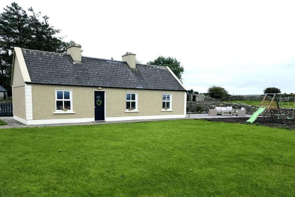 Killawalla Cottage, Westport. ภายนอก รูปภาพ